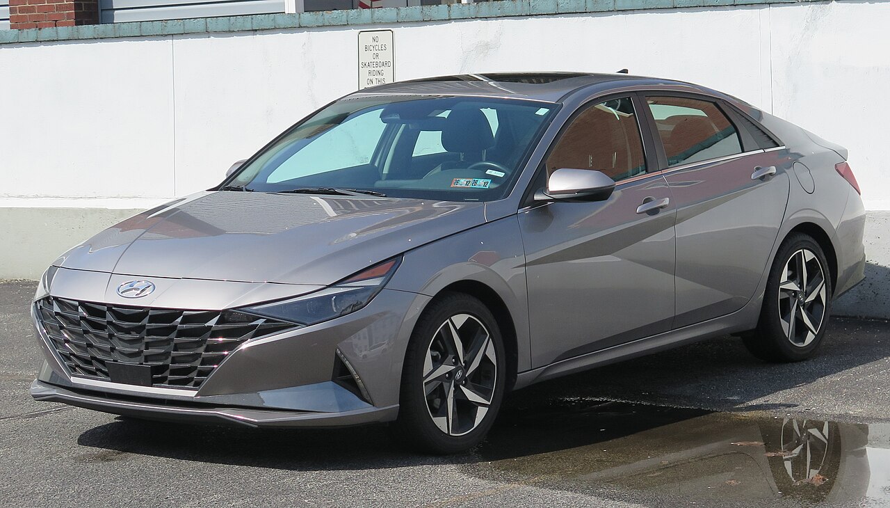 Hyundai Elantra reference photograph