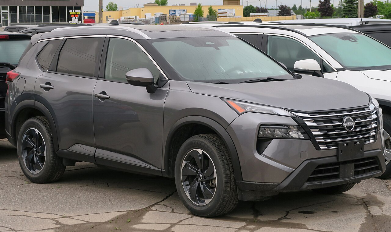Nissan Rogue reference photograph